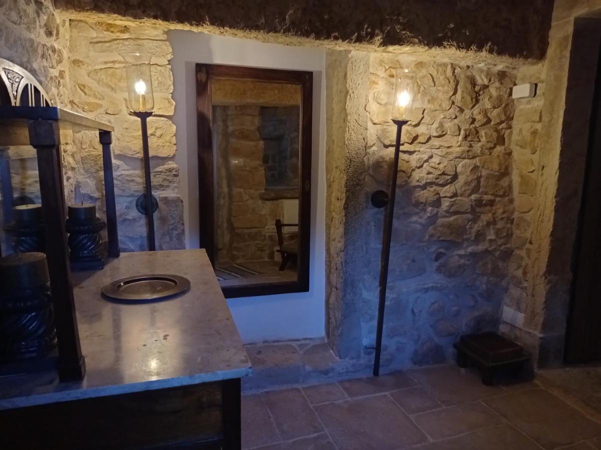 Appartamento Casarao Do Largo Da Eira Tomar Esterno foto